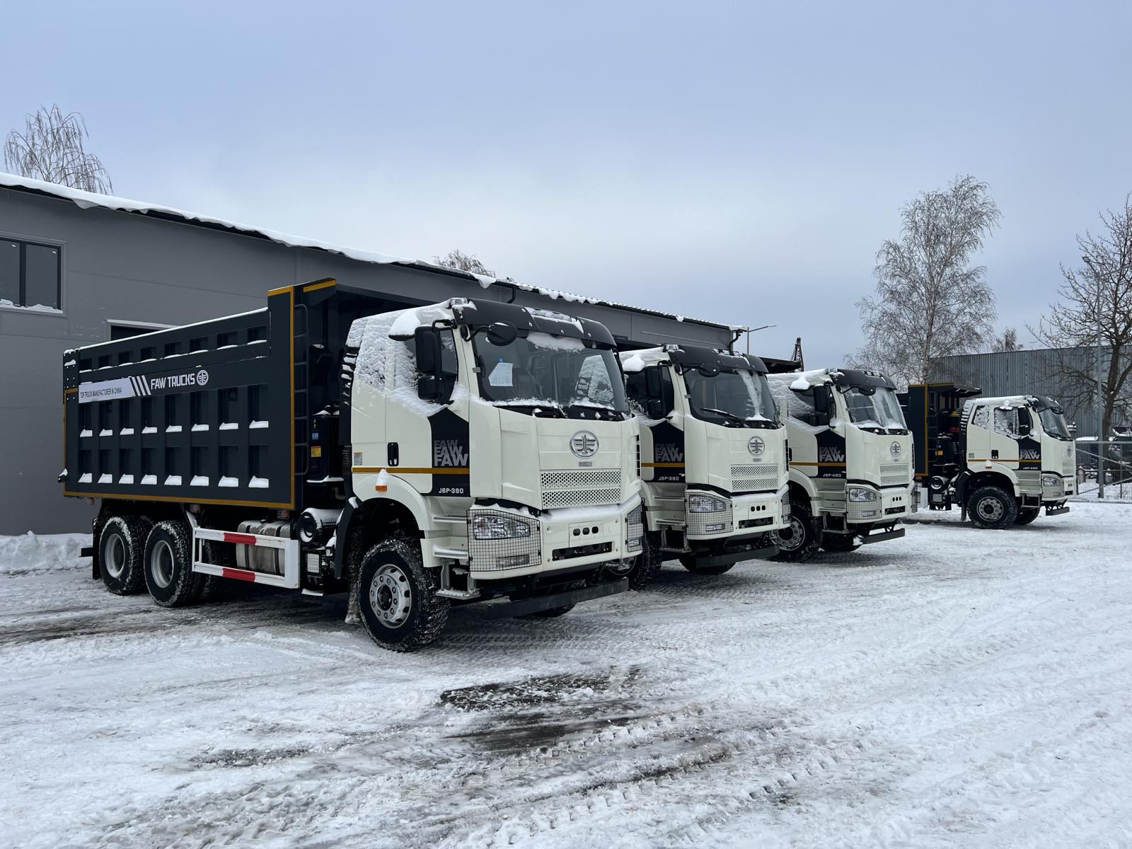 Самосвал 6х4 J6 СА3250