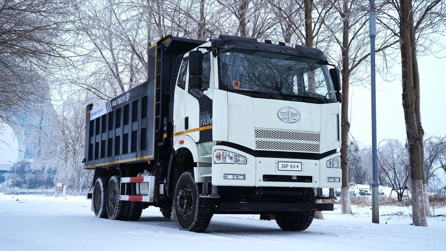 Самосвал 6х4 J6 СА3250
