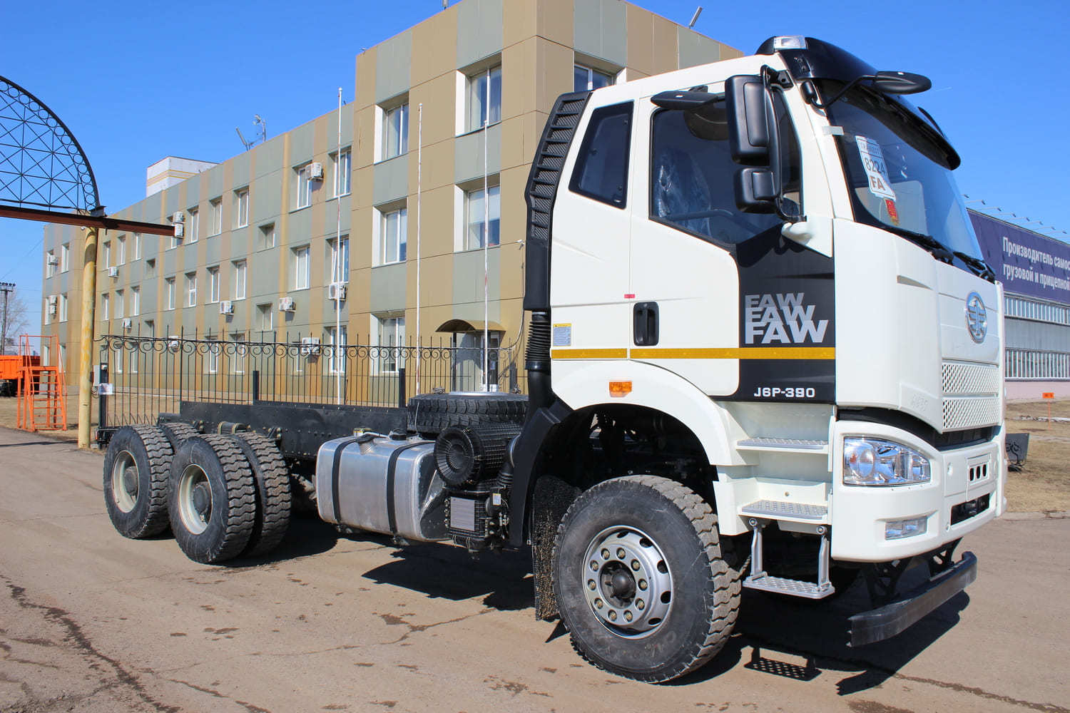 Шасси FAW 6х4 J6 СА3250